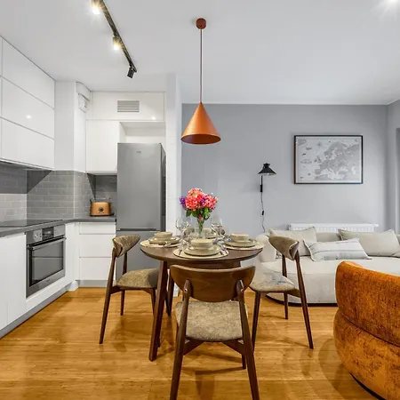 Prestige Apt- 76m2, Parking & Balconies *
